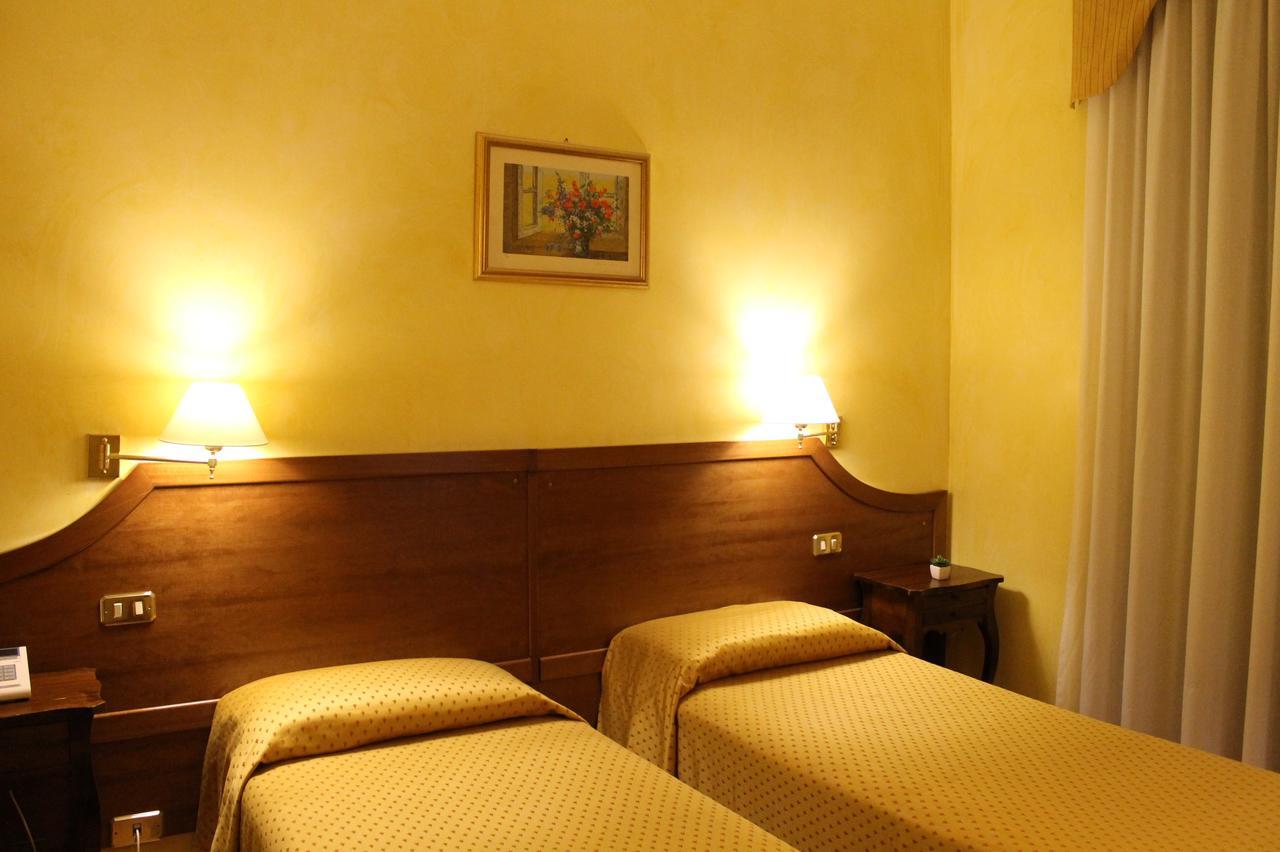 Piccolo Fiore Roma Ngoại thất bức ảnh